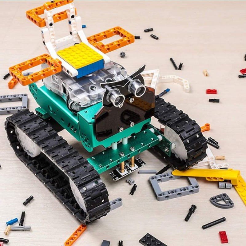 Smart Robotic Car Kit V2.0 with Nano V4